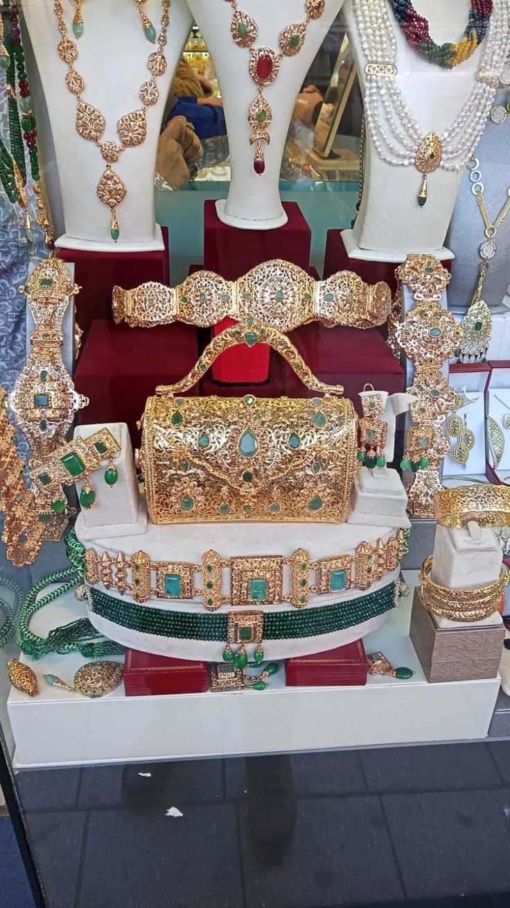 إكسسوارات متنوعة